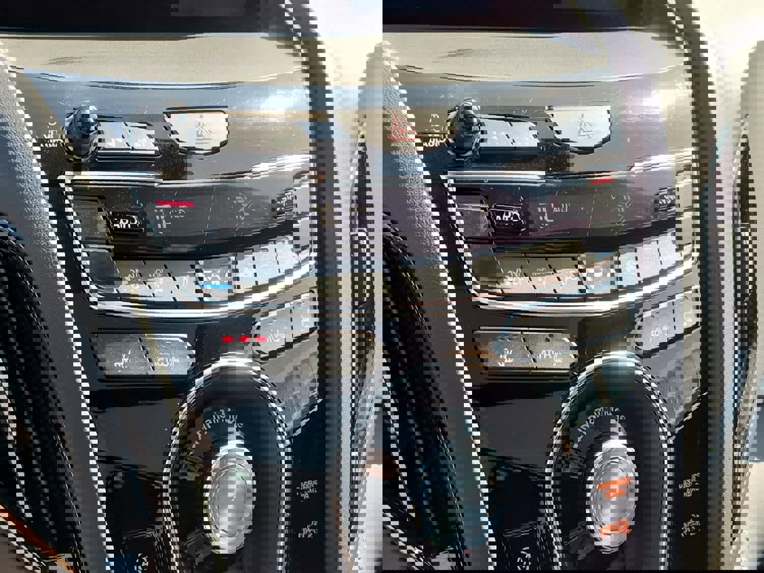 Certified 2023 Acura RDX FWD w/ Technology Package image 17