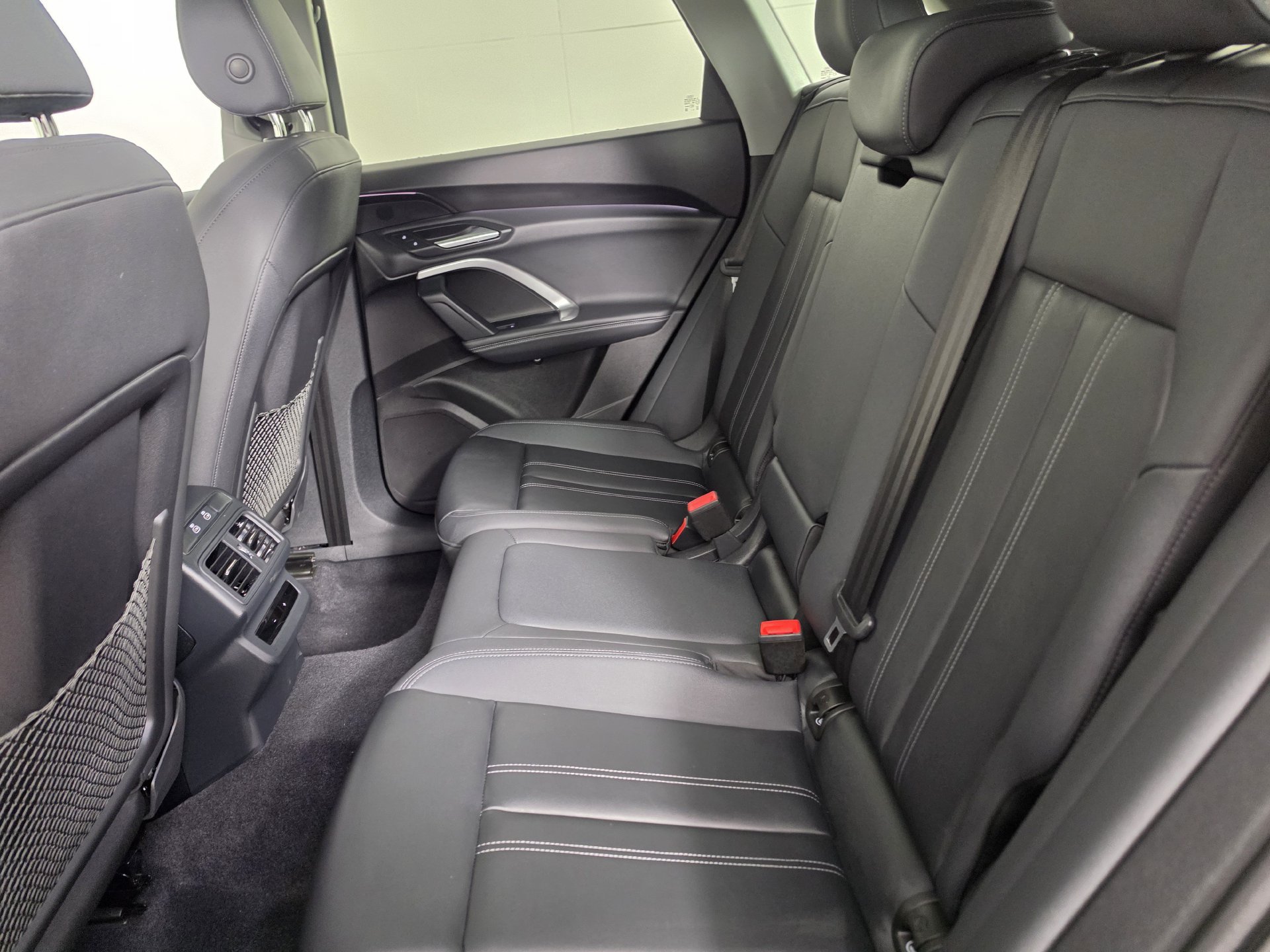 Certified 2025 Audi Q5 Premium w/ Convenience Package AWD/4WD image 24
