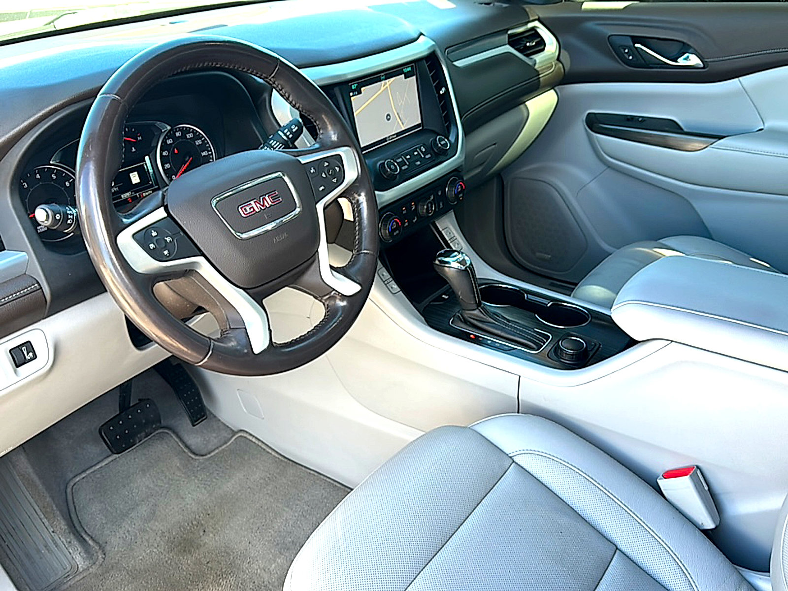 Used 2019 GMC Acadia SLT image 12