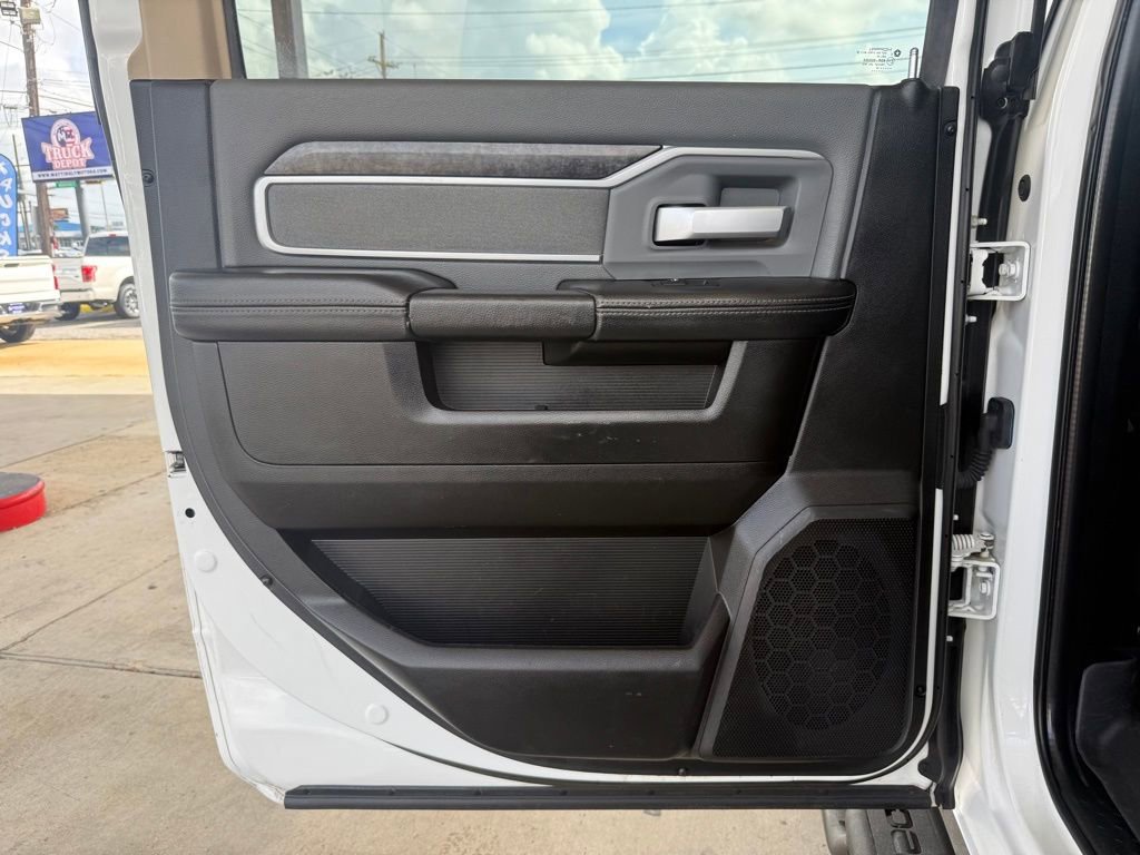Used 2020 RAM 2500 Big Horn image 17