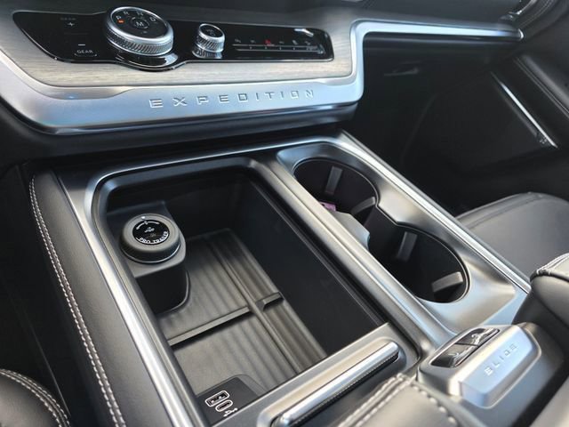 New 2026 Ford Expedition Platinum AWD/4WD image 25