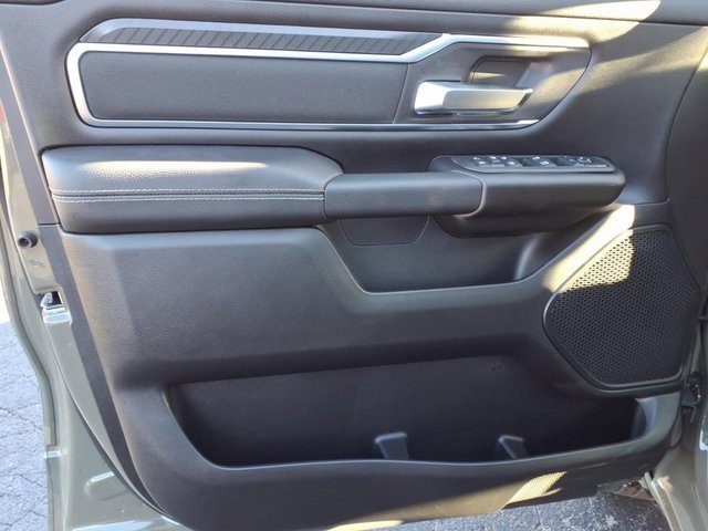 New 2026 RAM 1500 4x4 Crew Cab image 10
