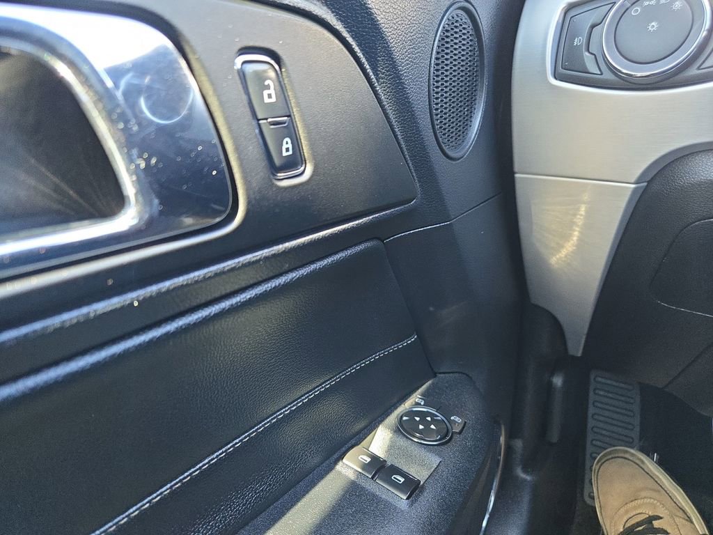 Used 2015 Ford Mustang GT Premium image 20