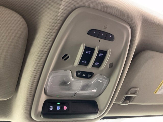 Used 2024 Buick Encore GX Avenir w/ Avenir Technology Package AWD/4WD image 17