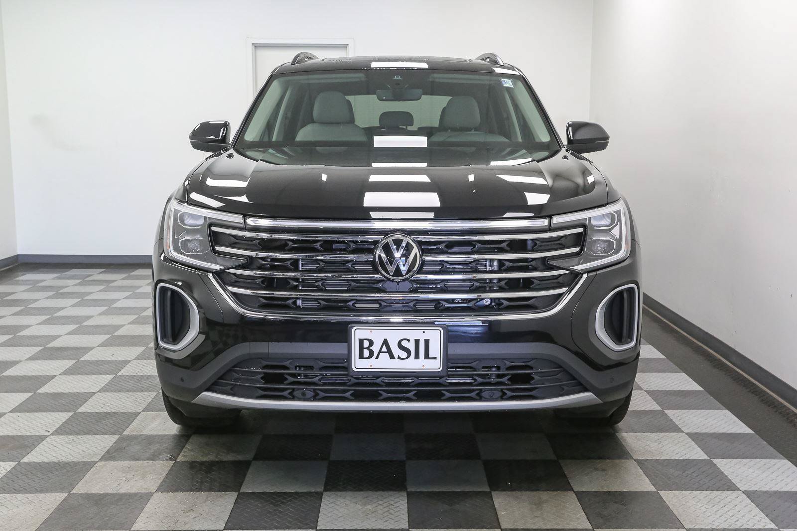 New 2026 Volkswagen Atlas SE AWD/4WD image 3