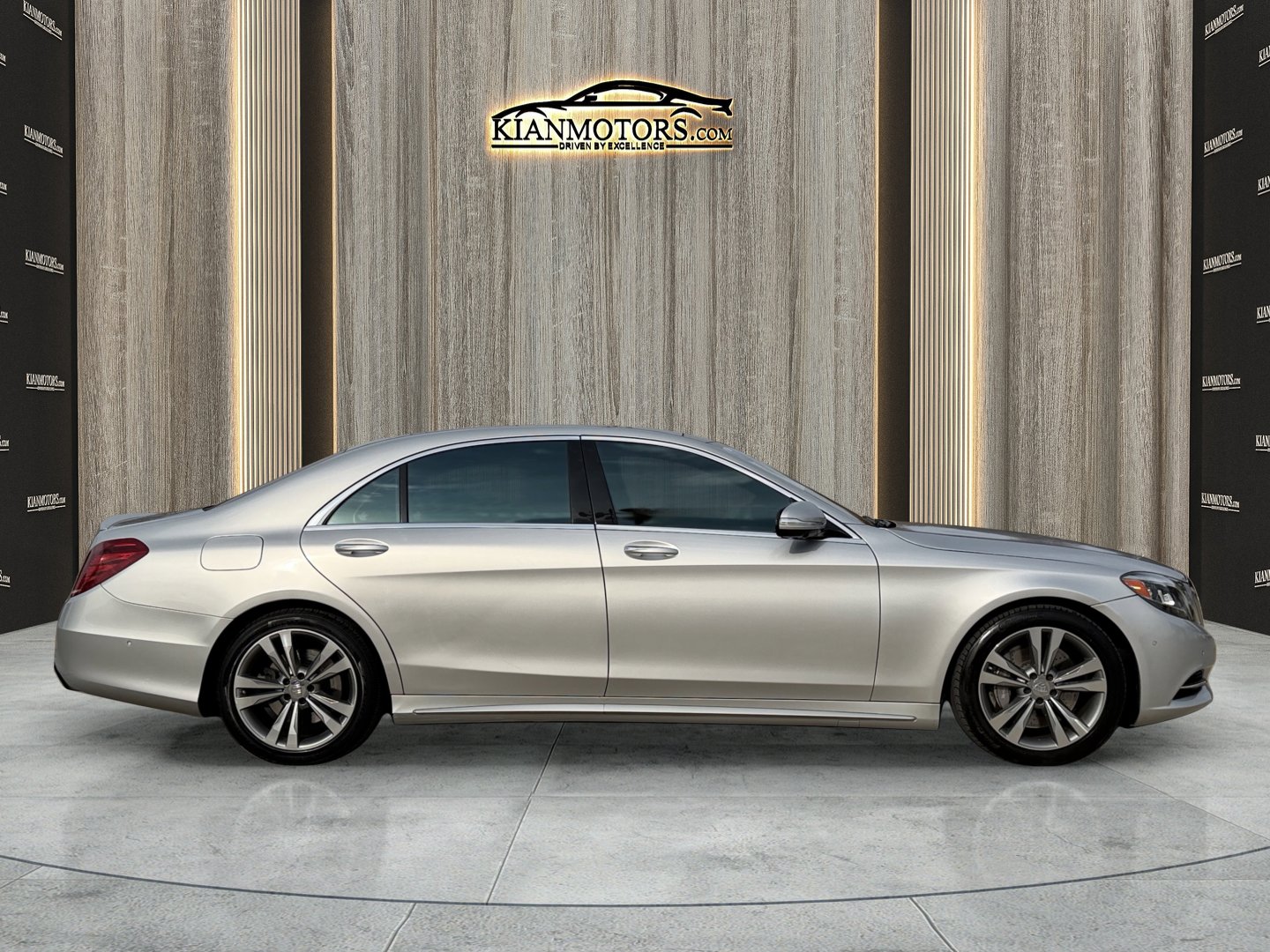 Used 2016 Mercedes-Benz S 550 Sedan image 11