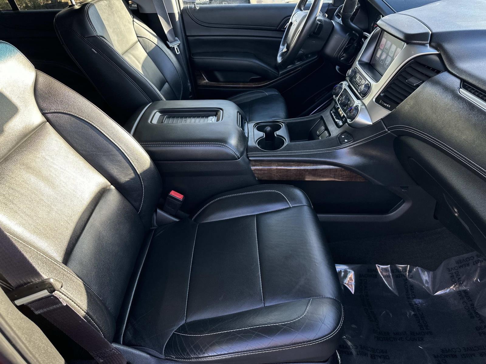 Used 2016 Chevrolet Suburban LT w/ Luxury Package image 26