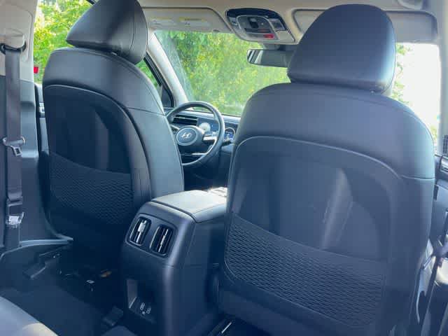 Used 2023 Hyundai Tucson Limited AWD/4WD image 13
