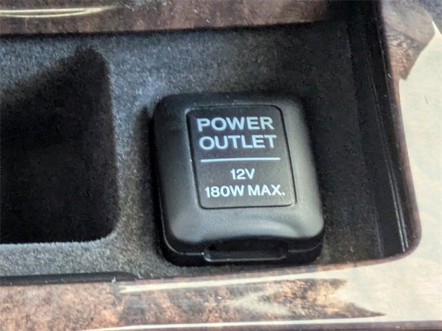 Used 2018 Acura RLX Sport Hybrid w/ Advance Pkg image 37