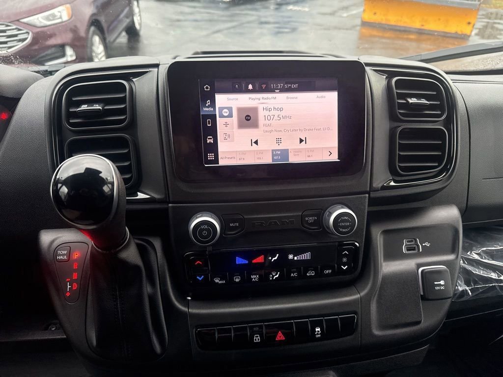 Used 2024 RAM ProMaster 2500 image 18