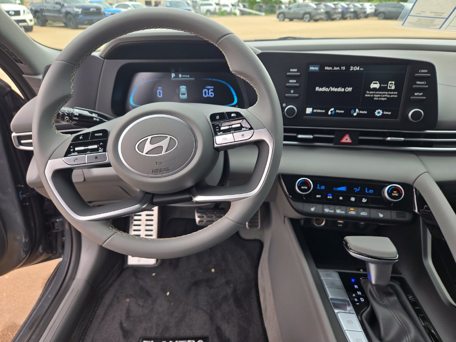 New 2026 Hyundai Elantra SEL Sport Premium FWD image 9