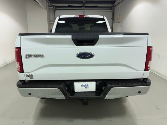 Used 2017 Ford F150 XLT w/ Trailer Tow Package image 19