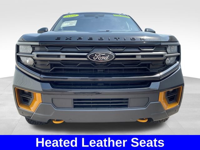 Used 2025 Ford Expedition Tremor AWD/4WD image 8