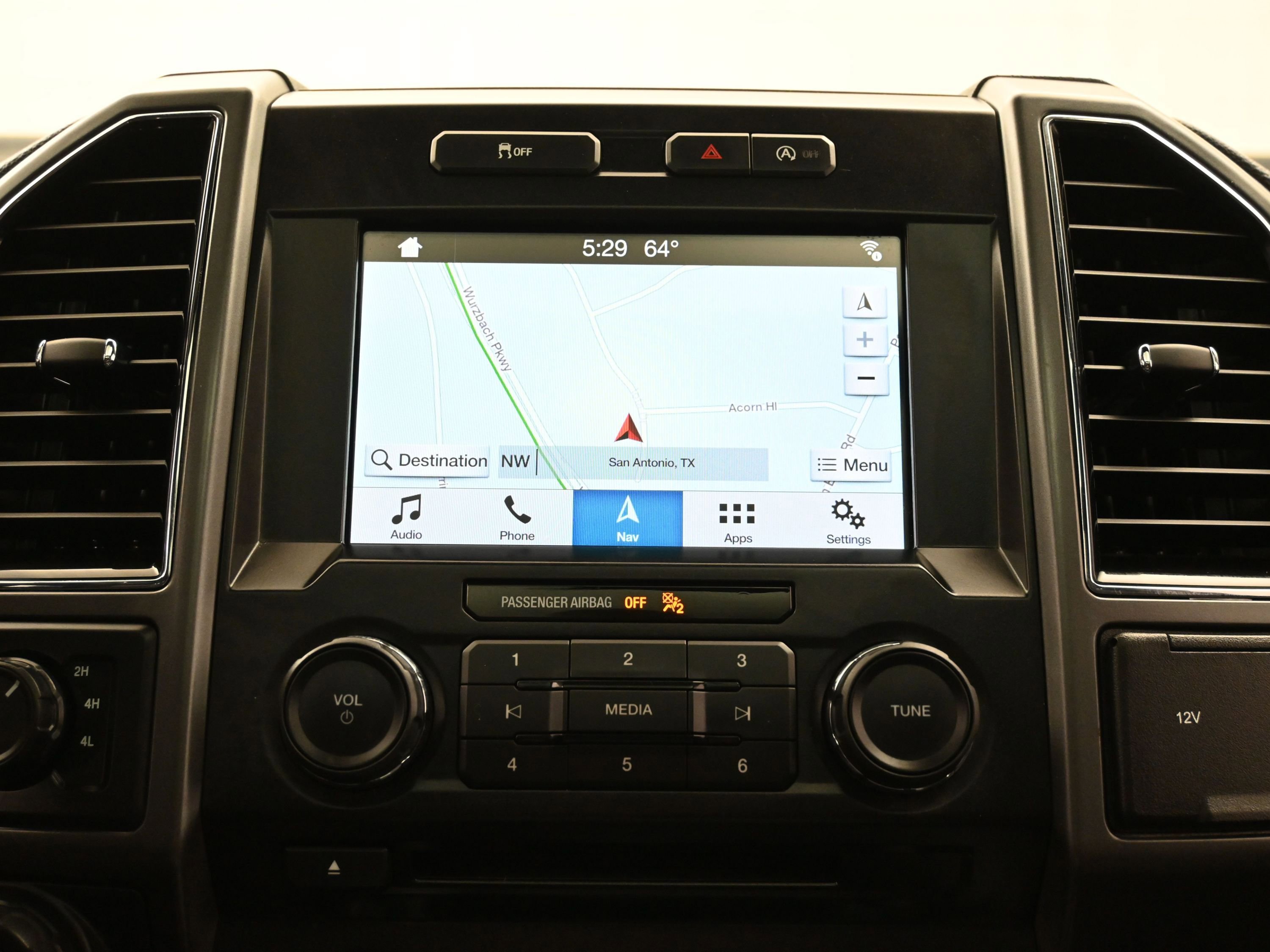 Used 2018 Ford F150 XLT w/ Equipment Group 302A Luxury image 30