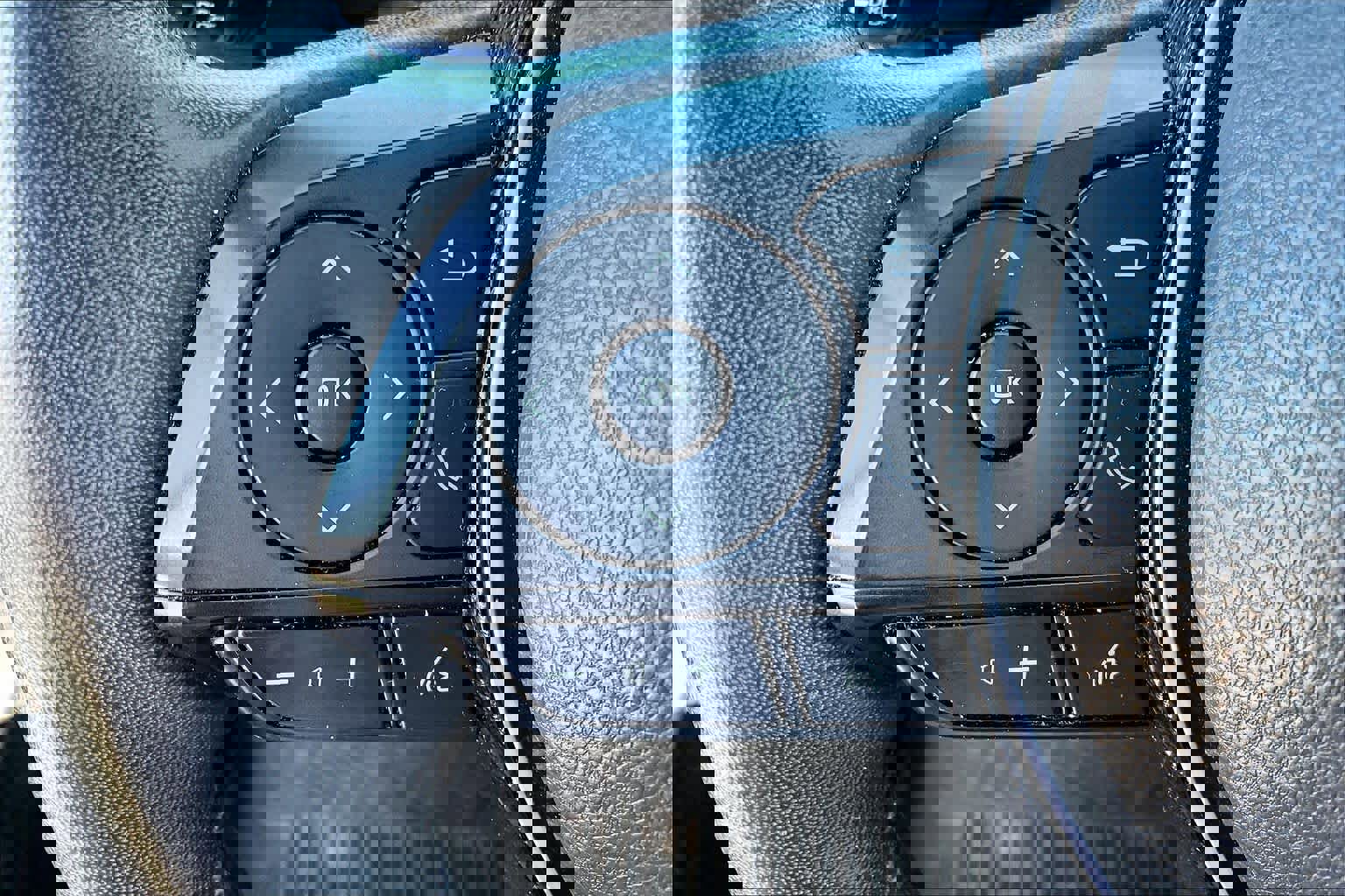 Used 2021 Toyota RAV4 XSE image 21