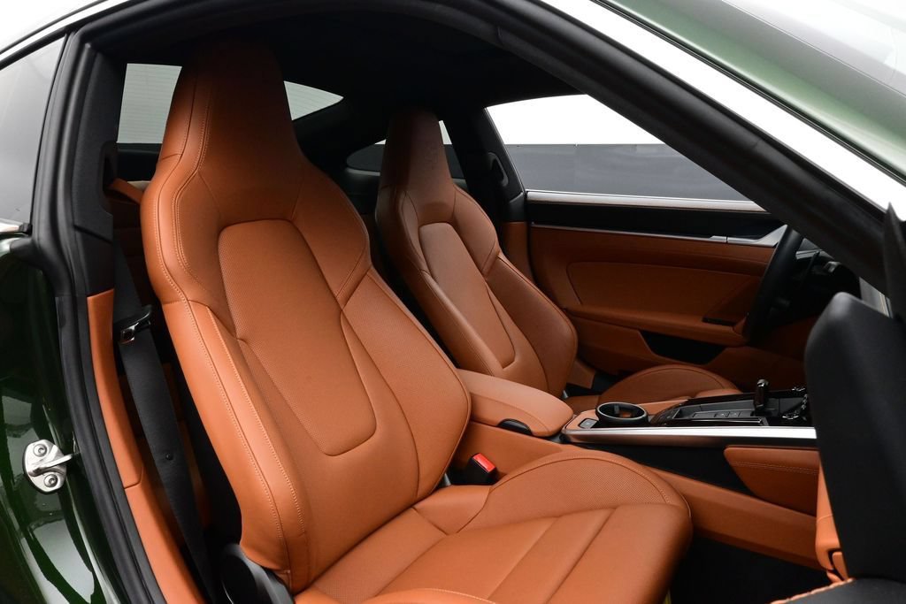 Certified 2026 Porsche 911 Carrera 4S AWD/4WD image 15