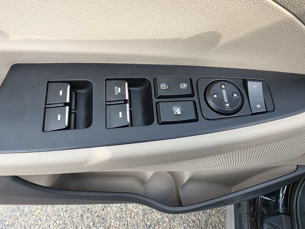 Used 2017 Hyundai Tucson Limited w/ Limited Ultimate Package 03 FWD image 14