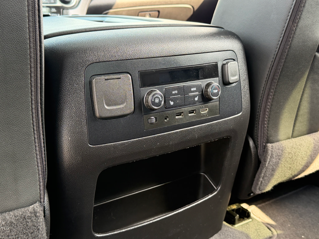 Used 2020 Chevrolet Tahoe Premier AWD/4WD image 51
