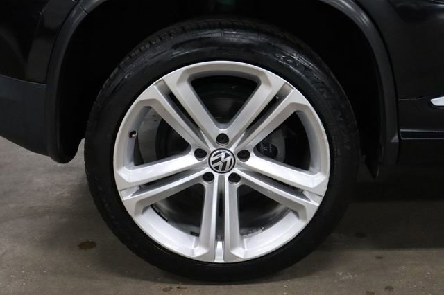 Used 2014 Volkswagen Tiguan R-Line FWD image 40