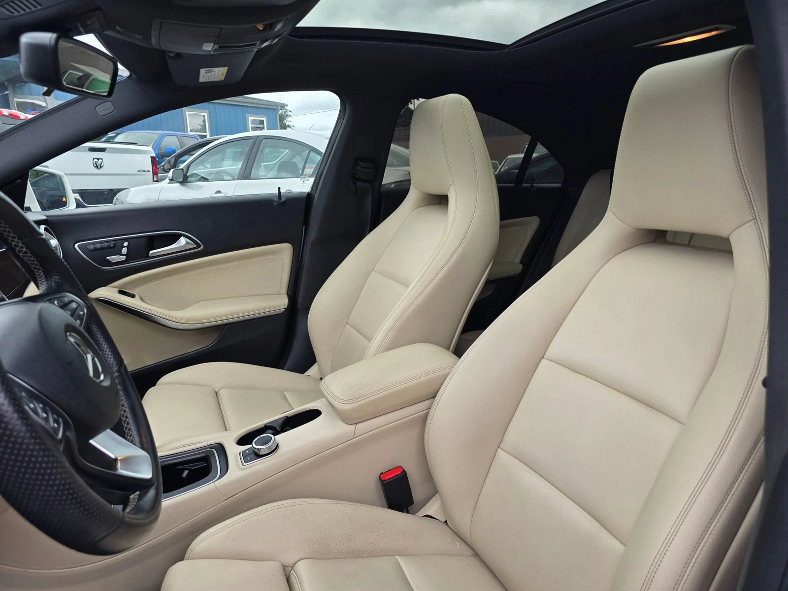 Used 2019 Mercedes-Benz CLA 250 4MATIC image 22