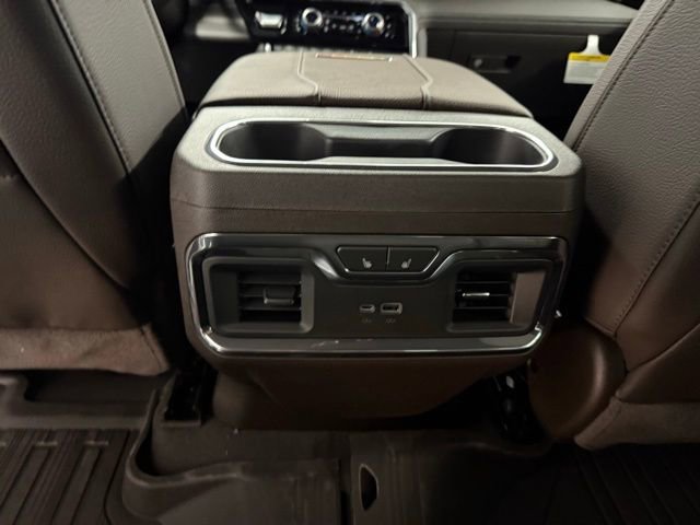 New 2026 GMC Sierra 2500 Denali w/ Denali Reserve Package image 18
