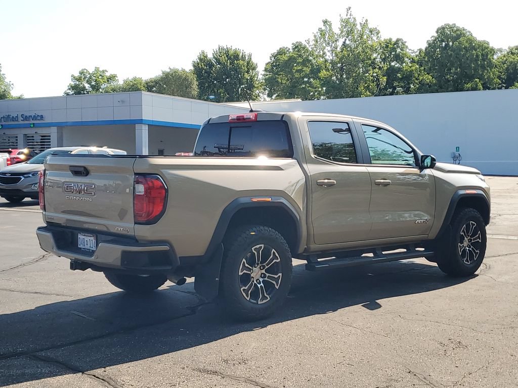 Used 2023 GMC Canyon AT4 w/ AT4 Premium Package AWD/4WD image 4