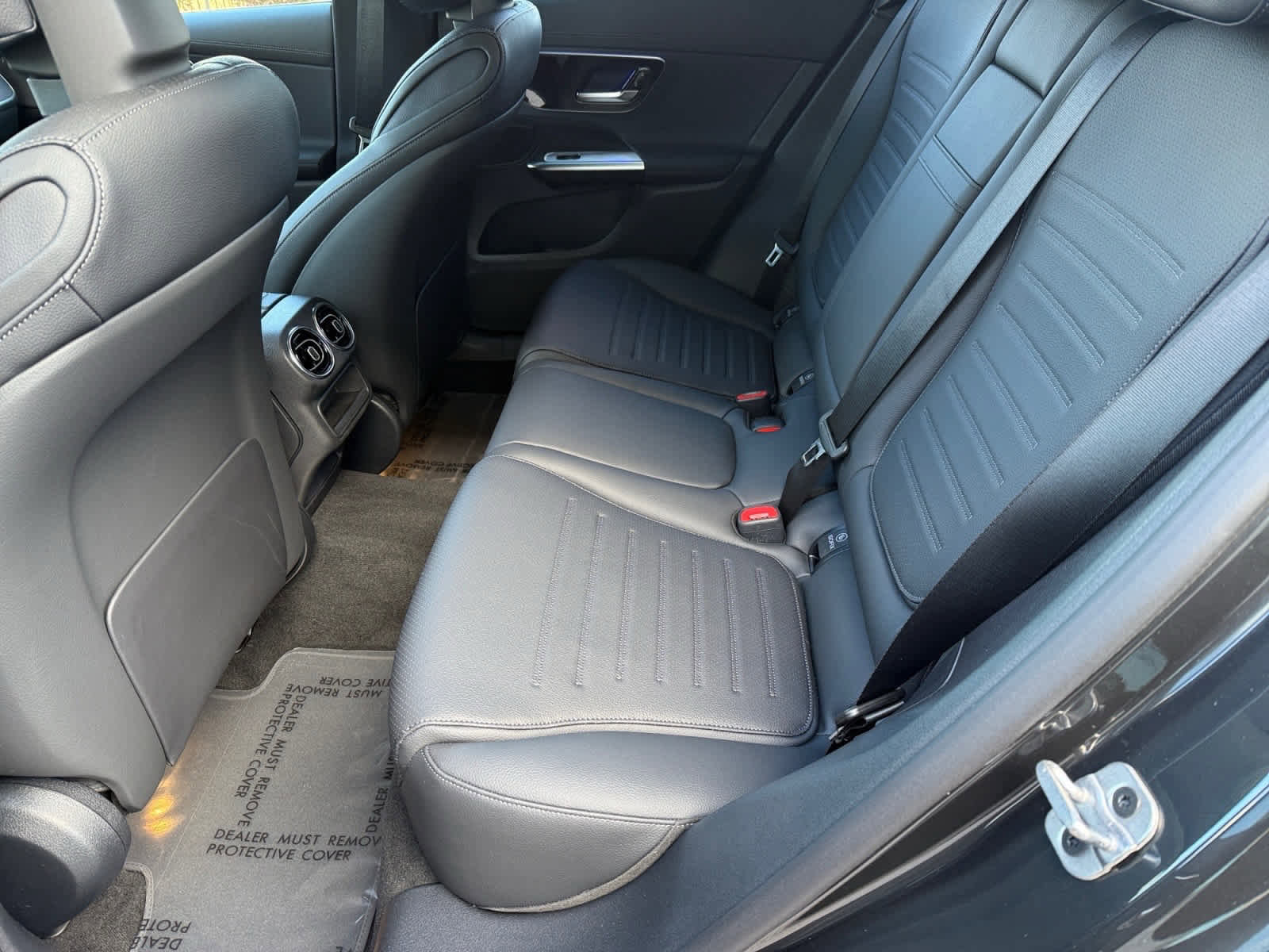 New 2026 Mercedes-Benz GLC 300 GLC 300 image 11