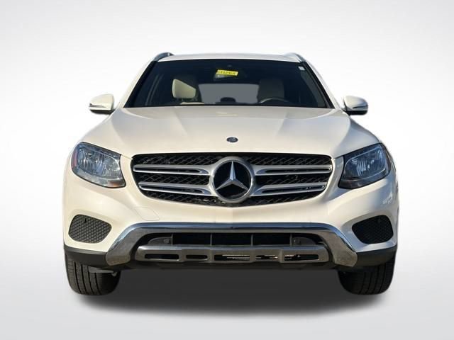 Used 2017 Mercedes-Benz GLC 300 4MATIC image 32