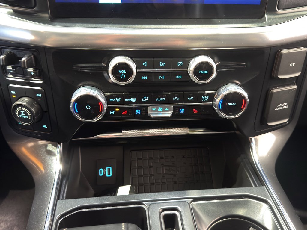 Used 2023 Ford F150 Lariat w/ Equipment Group 502A High image 32