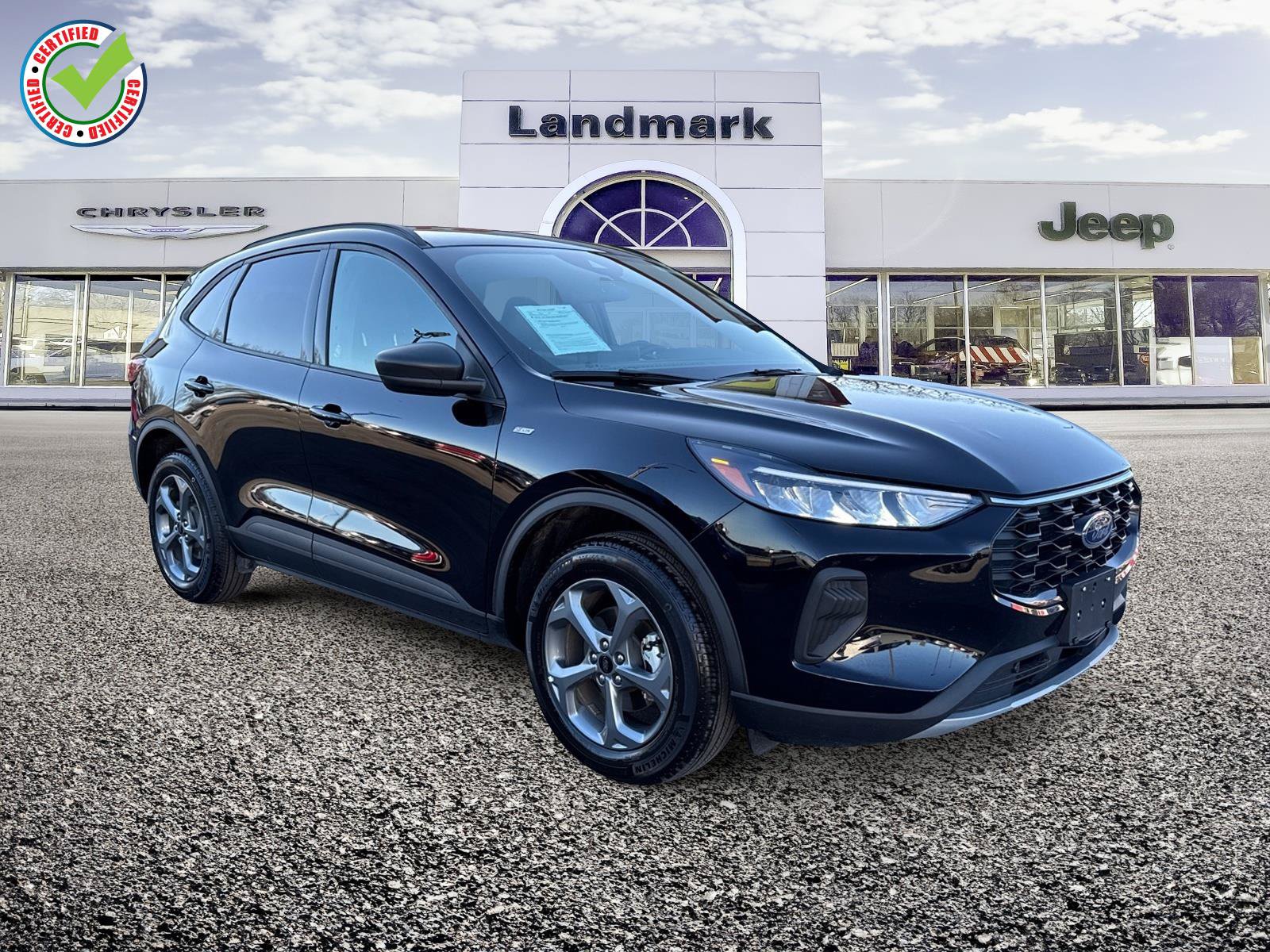 Used 2025 Ford Escape ST-Line AWD/4WD image 1