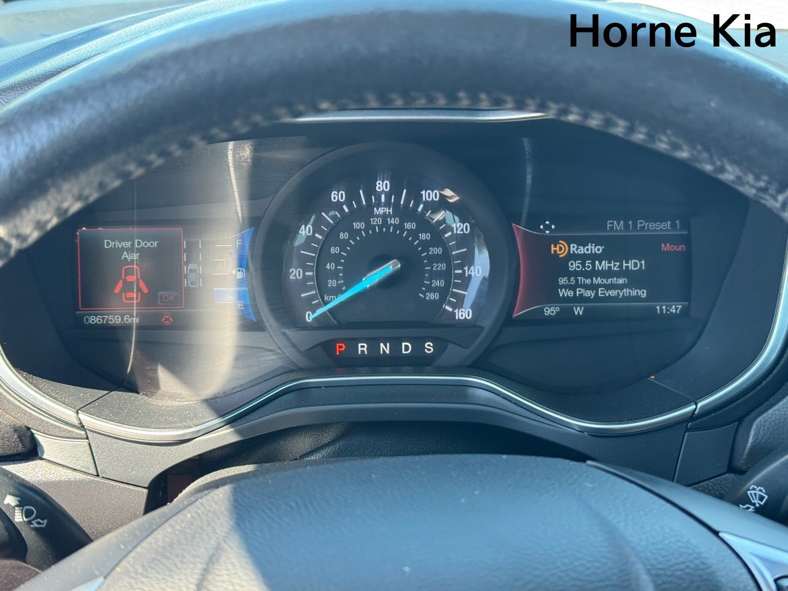 Used 2017 Ford Fusion Titanium FWD image 17