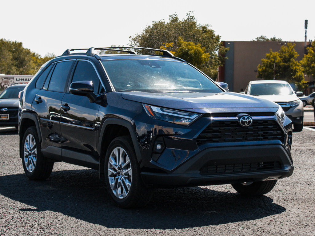 Used 2025 Toyota RAV4 XLE Premium w/ Weather Package AWD/4WD image 3