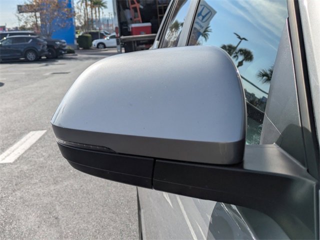 Used 2024 Volkswagen Atlas Cross Sport SE image 10