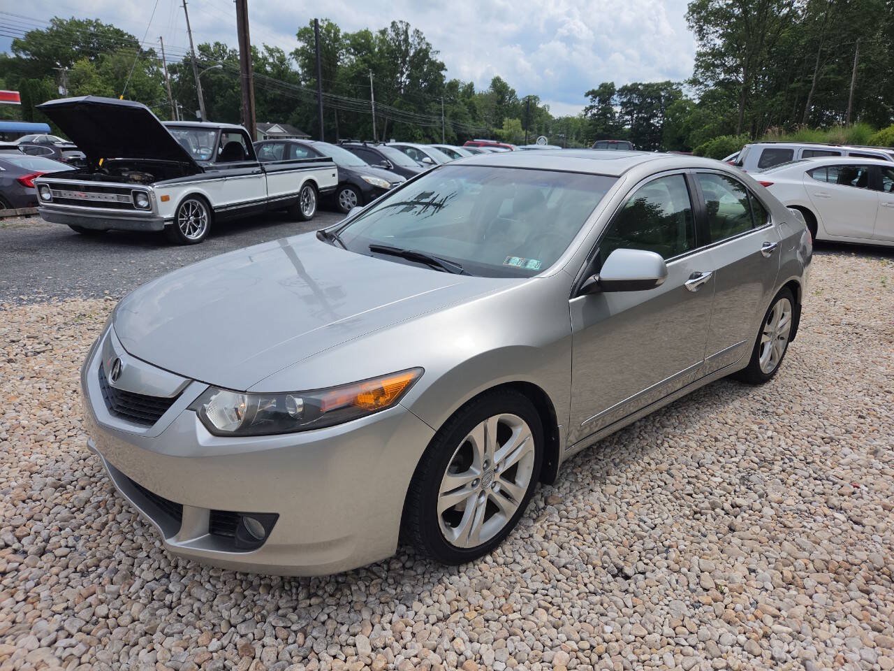 Used 2010 Acura TSX w/ Technology Package FWD image 4