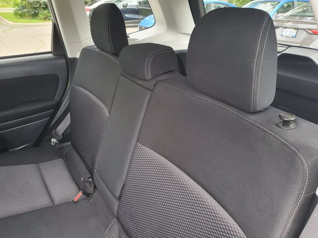 Used 2014 Subaru Forester 2.5i Premium w/ All-Weather Package AWD/4WD image 26
