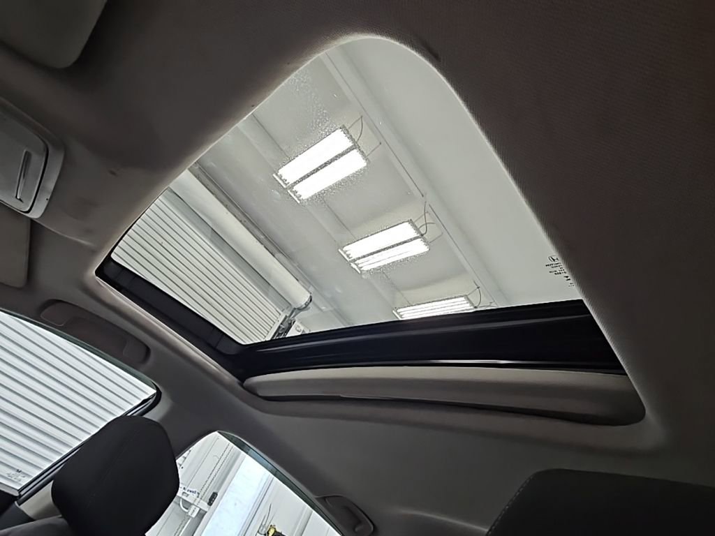 Used 2023 Honda Accord EX image 25