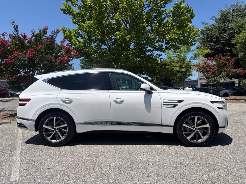 Certified 2025 Genesis GV80 2.5T Advanced AWD/4WD image 11