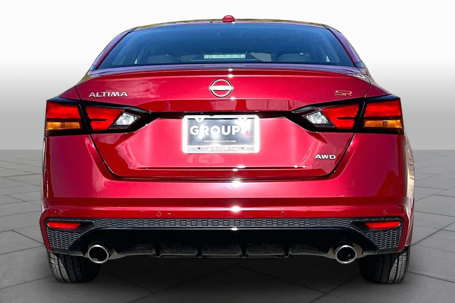 Certified 2025 Nissan Altima 2.5 SR w/ SR Premium Package AWD/4WD image 5