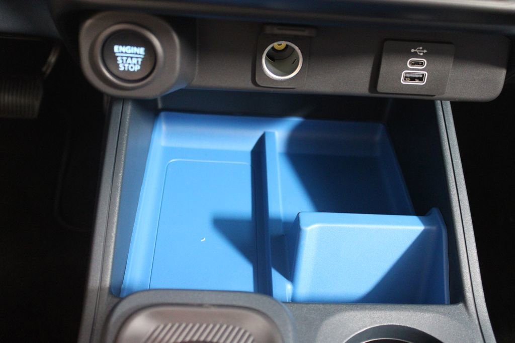 New 2025 Ford Maverick XLT w/ XLT Luxury Package image 43