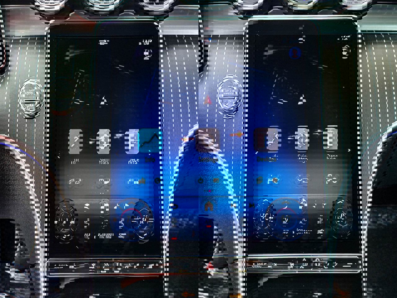 New 2025 Mercedes-Benz C 300 4MATIC Sedan image 17