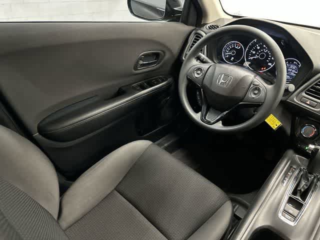 Used 2020 Honda HR-V LX image 12