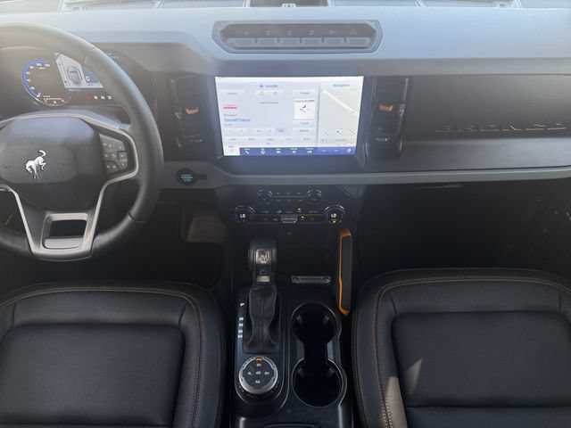Used 2023 Ford Bronco Badlands AWD/4WD image 12