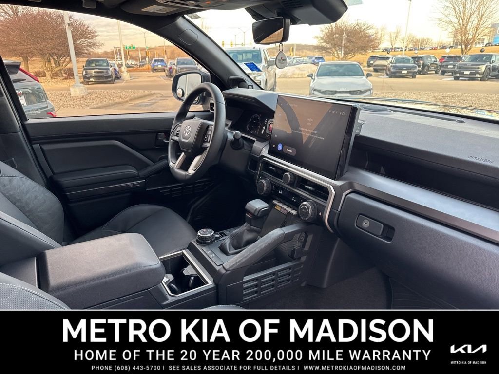 Used 2025 Toyota 4Runner TRD Off-Road Premium image 38