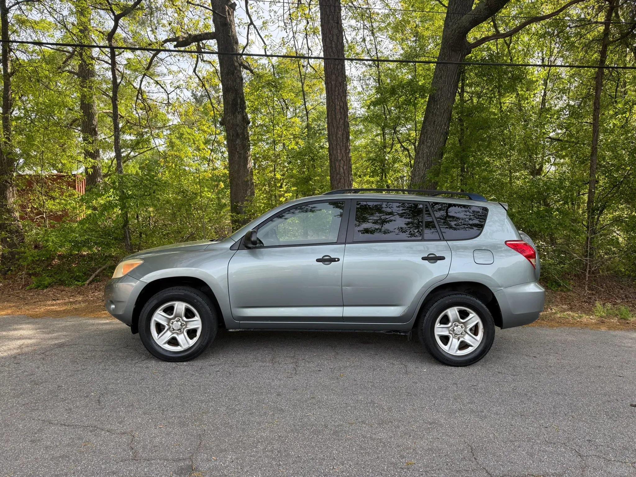 Used 2007 Toyota RAV4 2WD image 2