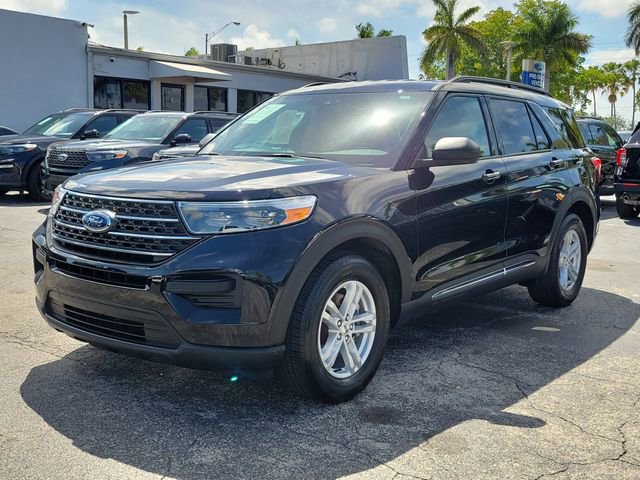 Used 2023 Ford Explorer XLT image 31