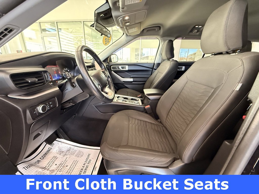 Used 2021 Ford Explorer XLT image 11