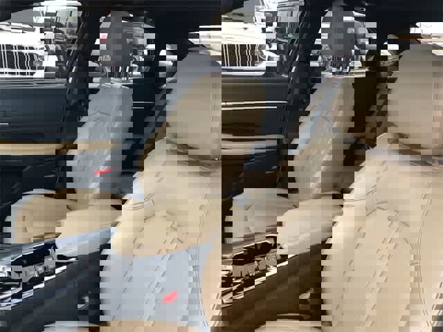 Used 2021 Hyundai Sonata Limited w/ Preferred Accessory Package image 12