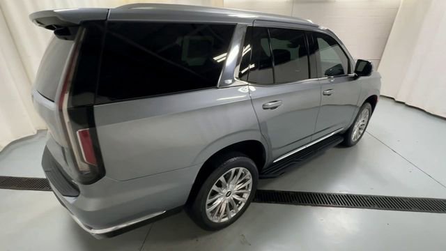 Used 2023 Cadillac Escalade Premium Luxury image 8