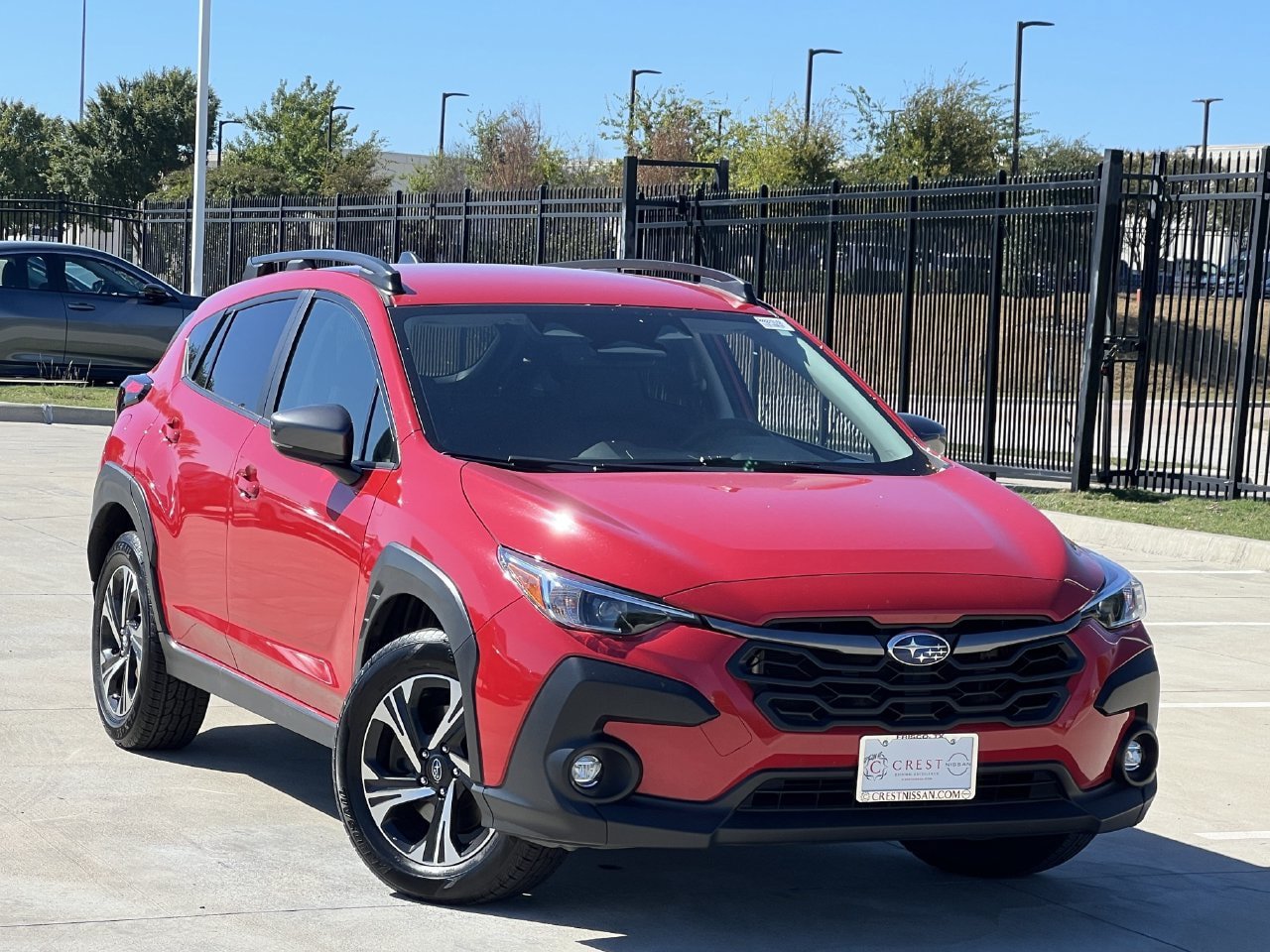 Used 2024 Subaru Crosstrek 2.0i Premium AWD/4WD image 2