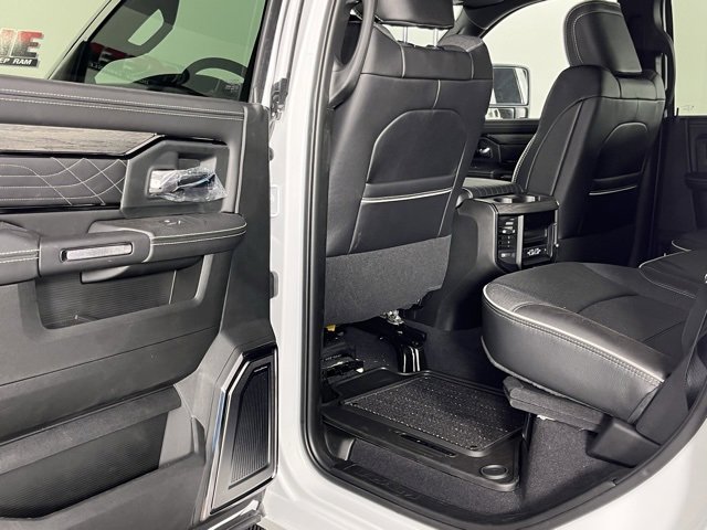 New 2025 RAM 2500 Limited image 29